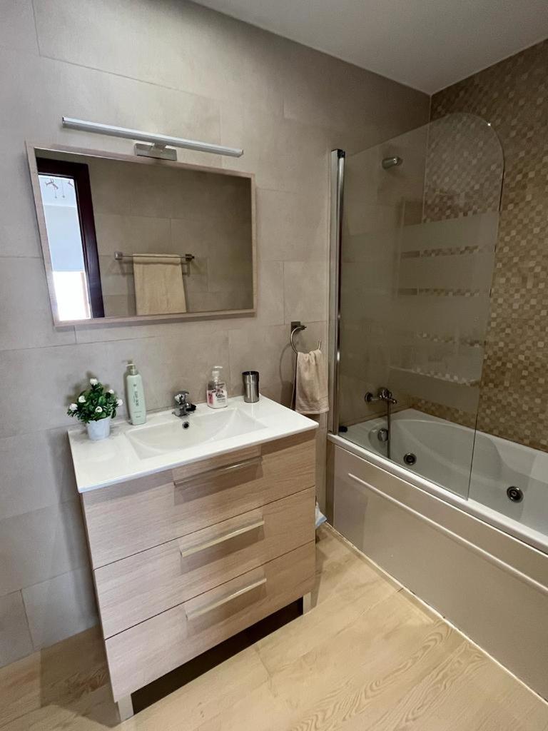 Villas Lanzarote Los Altos By New Lanzasuites Villa Cassidell Плая Бланка Екстериор снимка